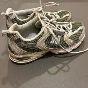 New Balance 530 Sneakers Green